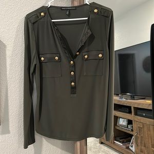 White House Black Market long sleeve top. Black & green. Gold buttons. Worn once